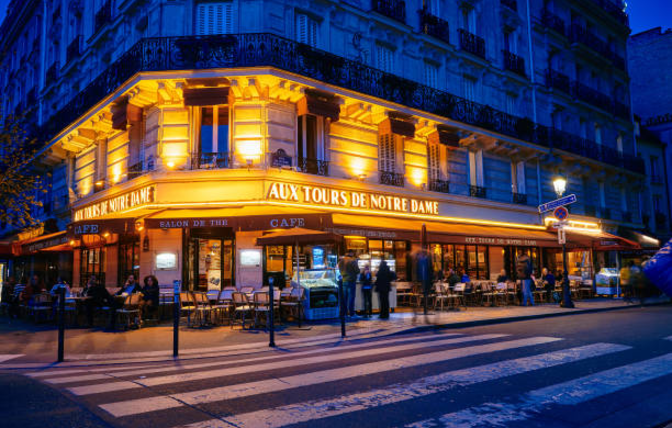 Things to Do in Paris at Night – Complete Evening Guide