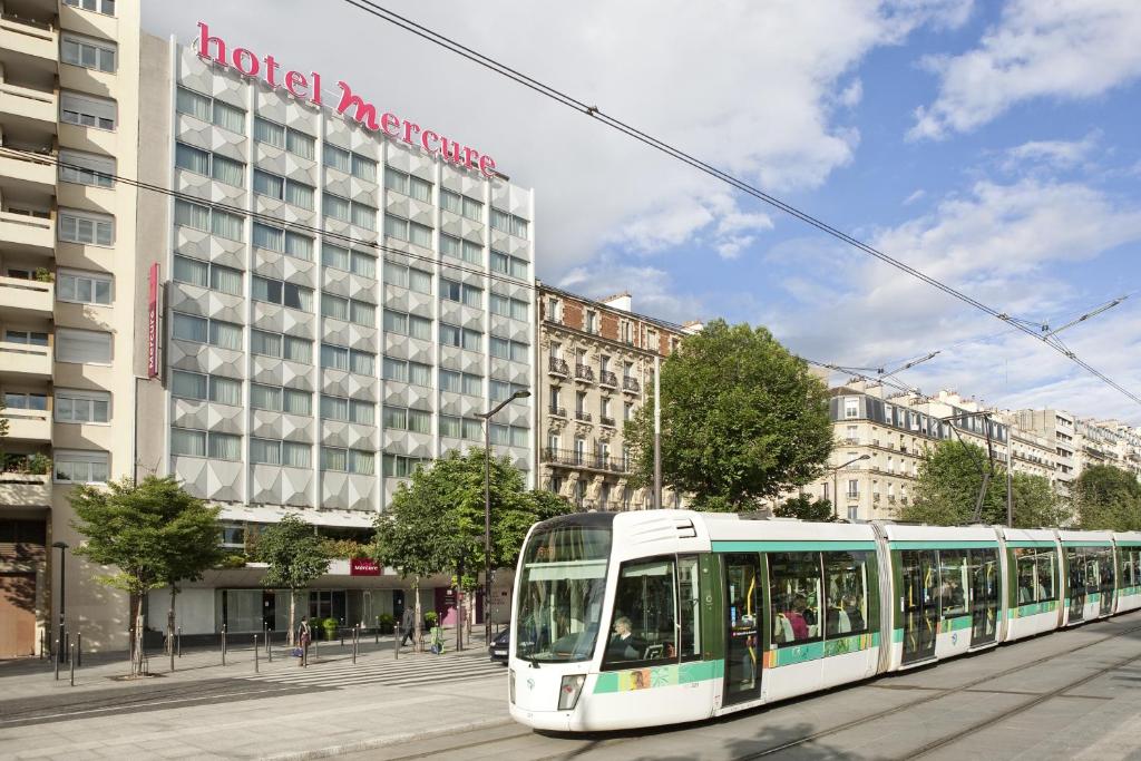 Mercure Paris Vaugirard Porte de Versailles Hotel