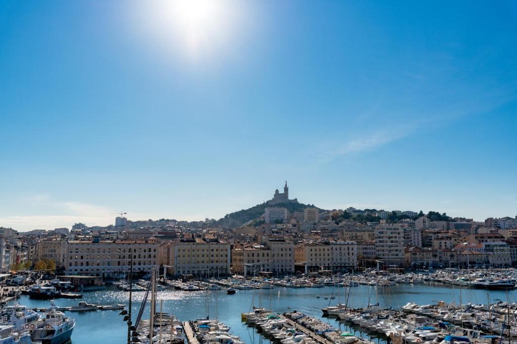 Hotel La Residence du Vieux Port