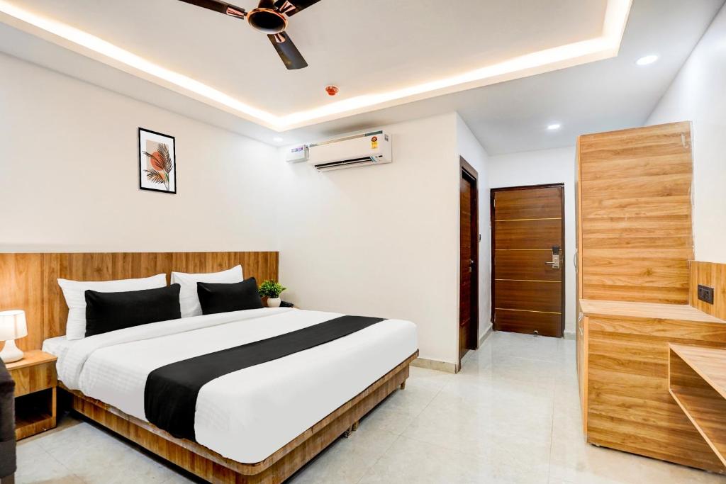 Super Townhouse GRAND ADDRESS HOTEL AND BANQUET