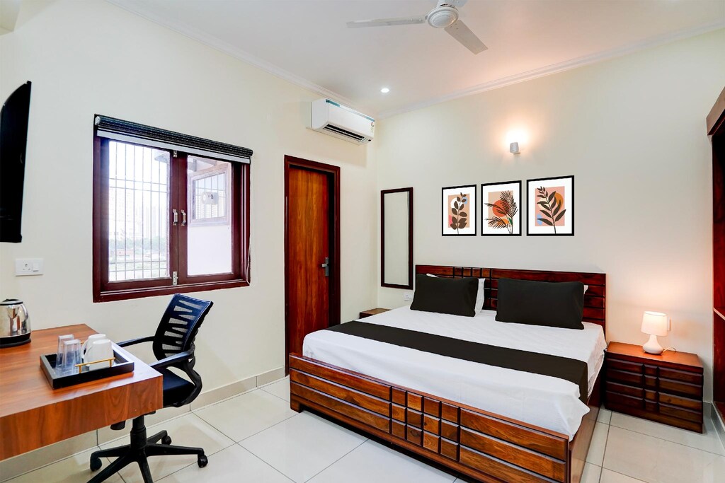 Hotel O RIDHI HOTEL LUXURIOUS