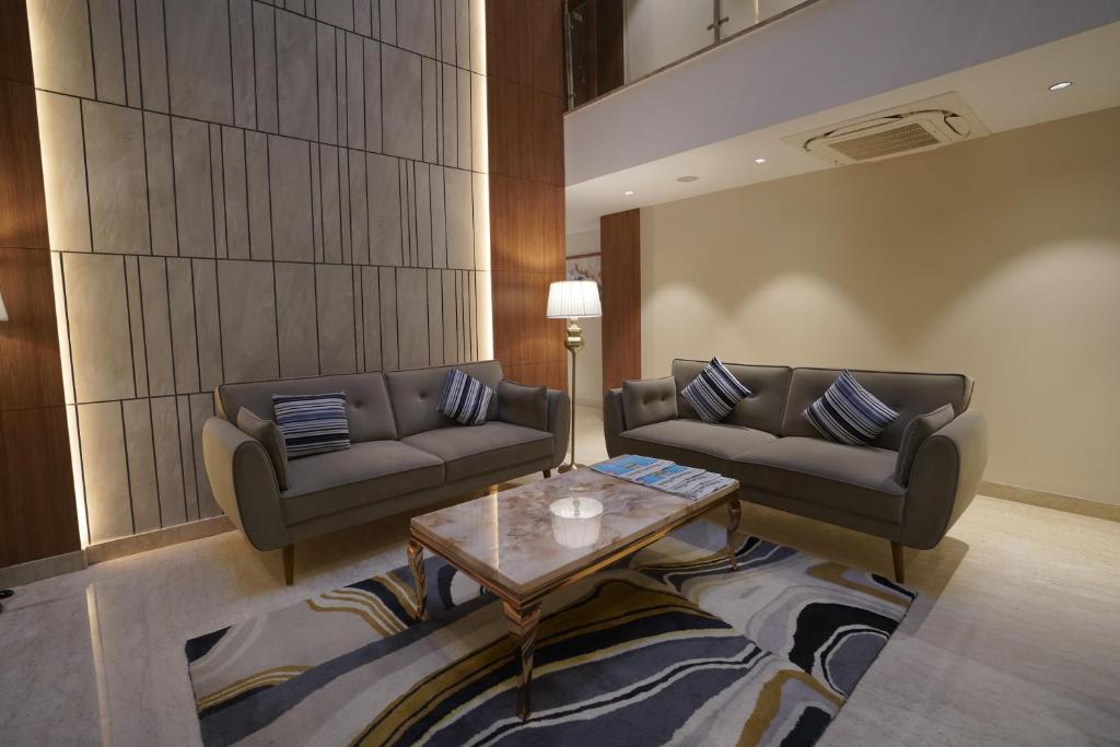 Udman Hotel Gurugram