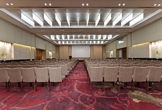 The Westin Mumbai Garden City