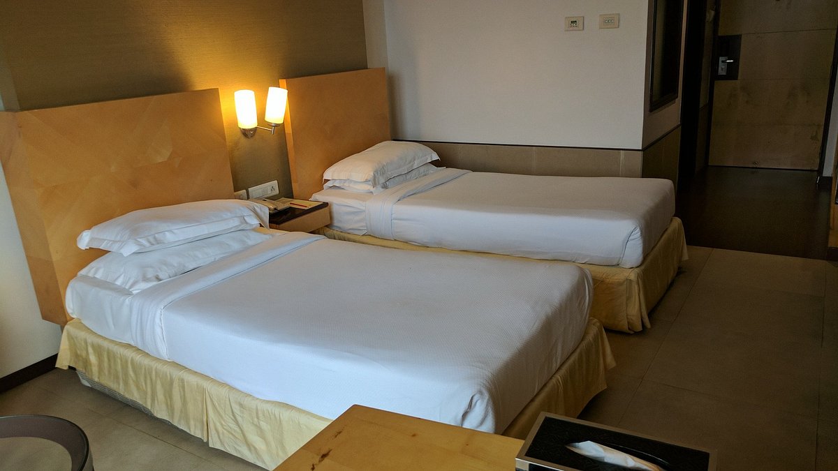 The Peninsula Grand Hotel