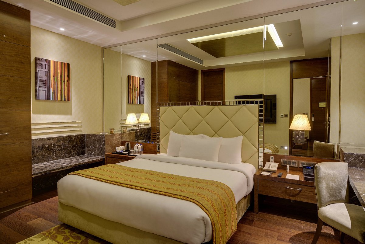 Niranta Airport Transit Hotel & Lounge