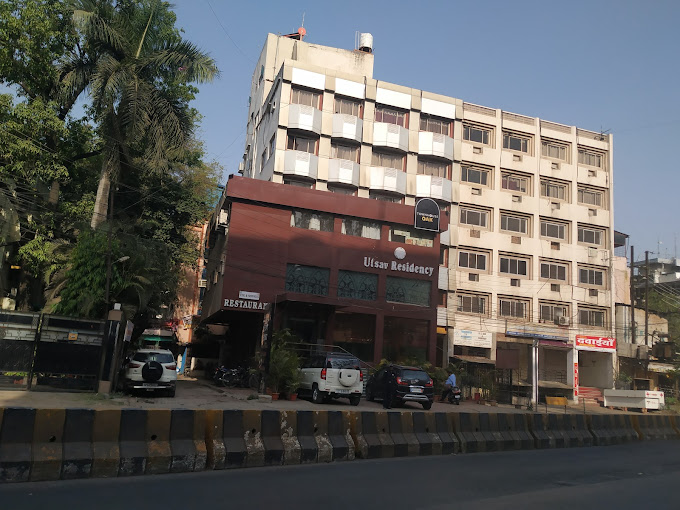 Townhouse OAK Utsav Residency