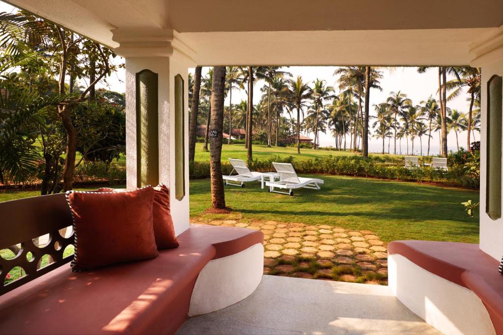 Taj Holiday Village Resort & Spa, Goa