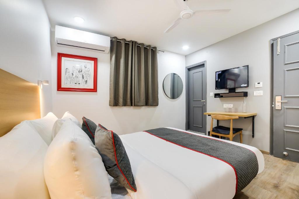 Super Townhouse Shahdara Near Yamuna Sports Complex