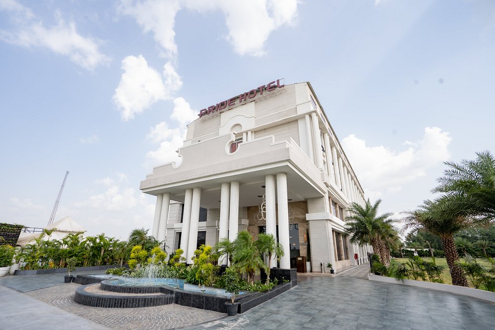 Pride Hotel & Convention Centre Indore
