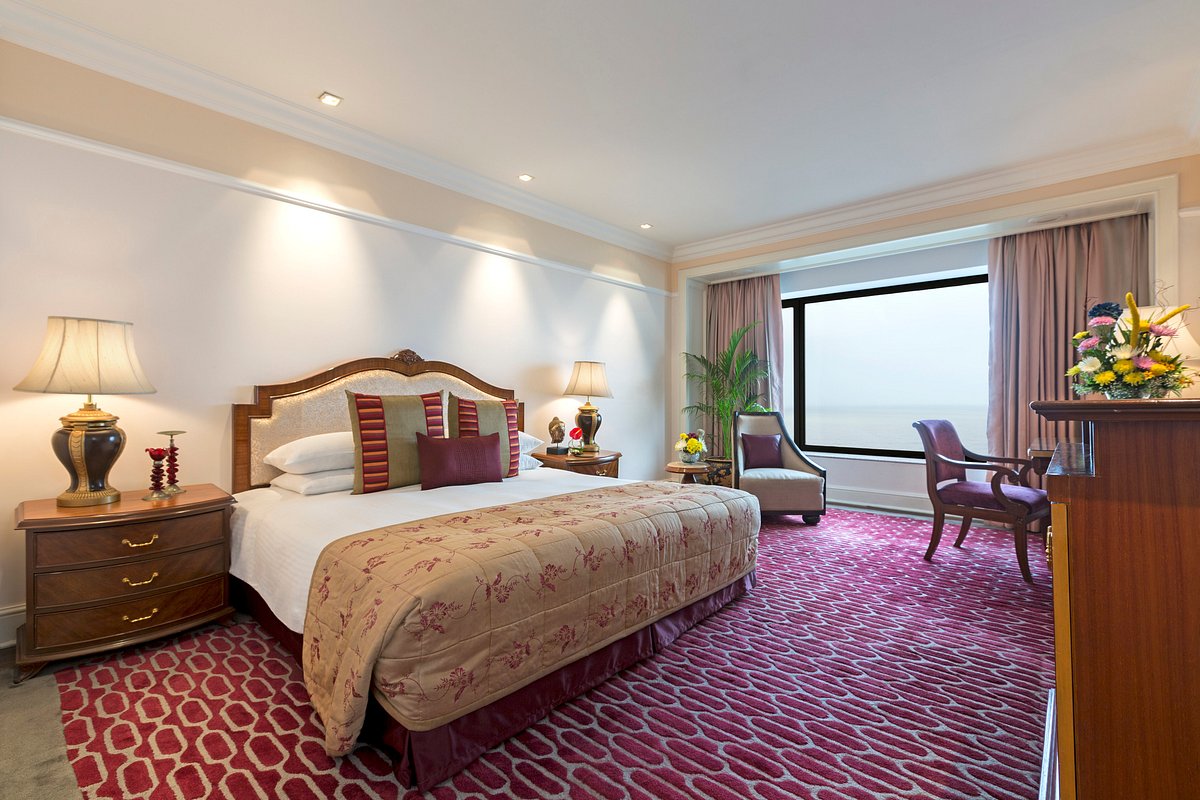 Taj Lands End, Mumbai