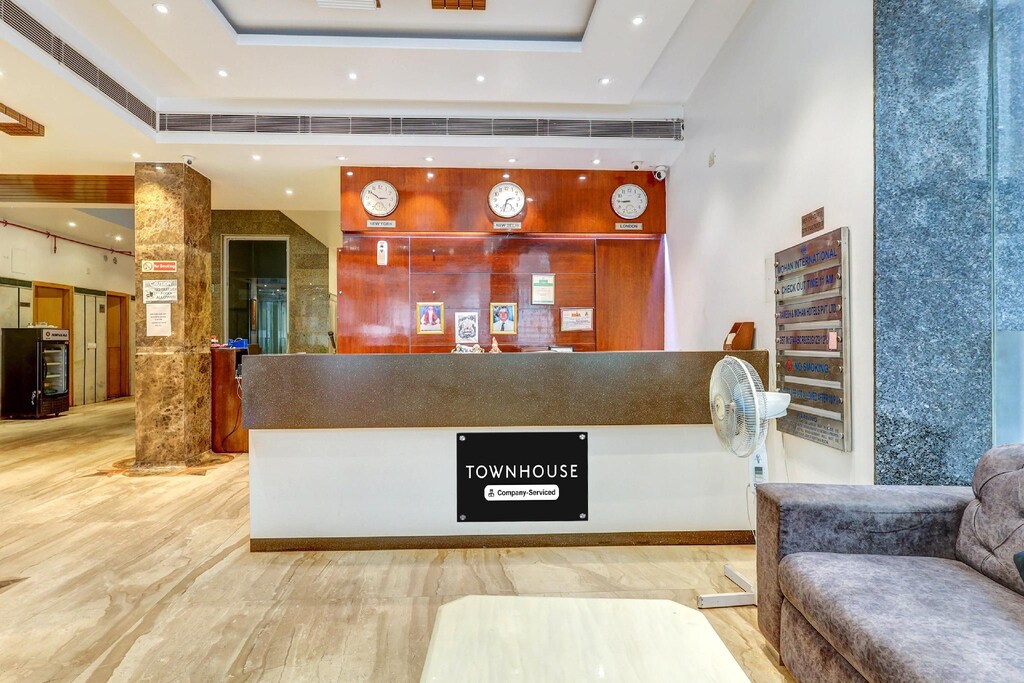 Super Townhouse Arakashan Road Paharganj