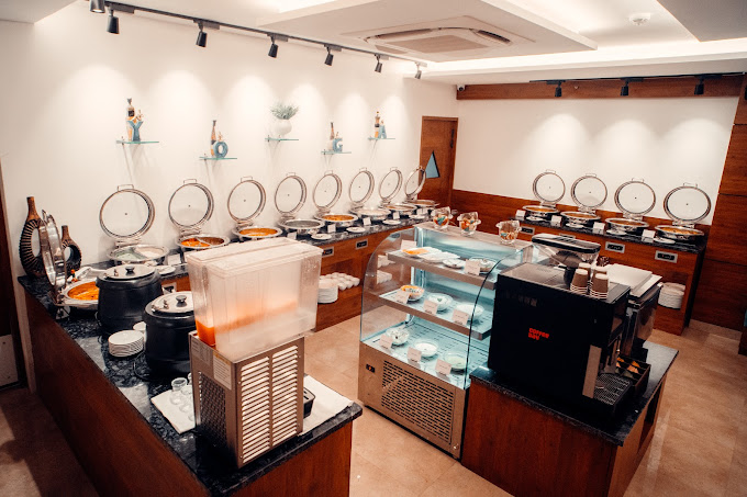 Playotel Premier Vijay Nagar