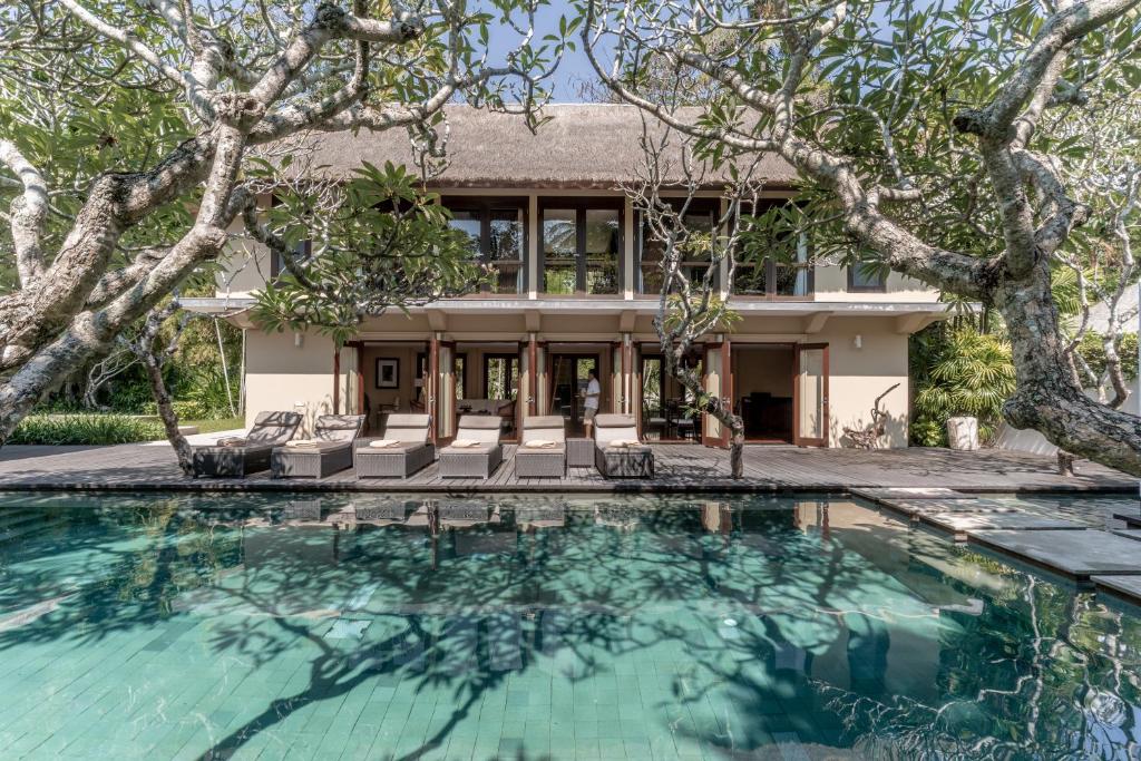 Kayumanis Nusa Dua Private Villa