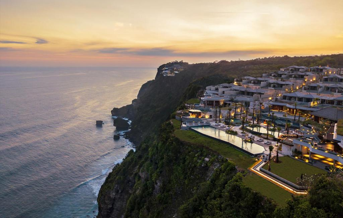 Top Resorts in Bali – 10 Luxury Stays for an Island Escape