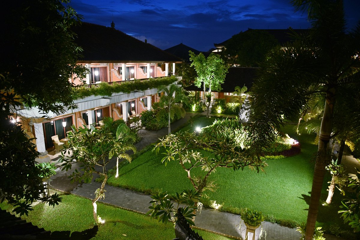 The Cakra Hotel