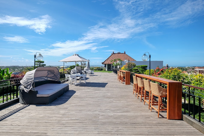 Jambuluwuk Oceano Seminyak