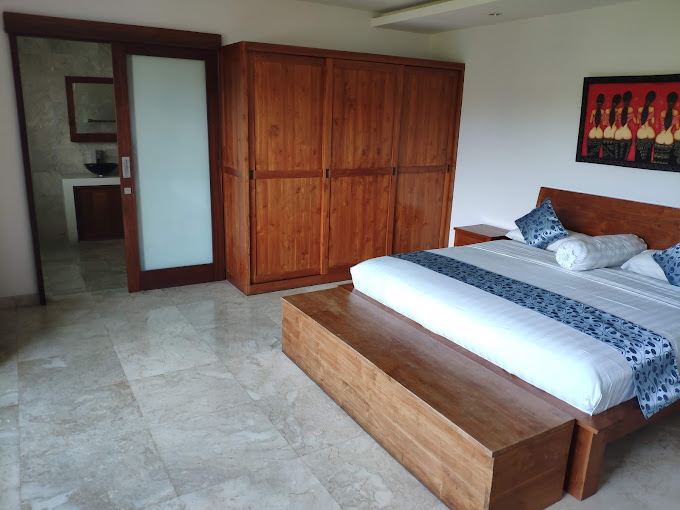 Echo Beach Townhouses