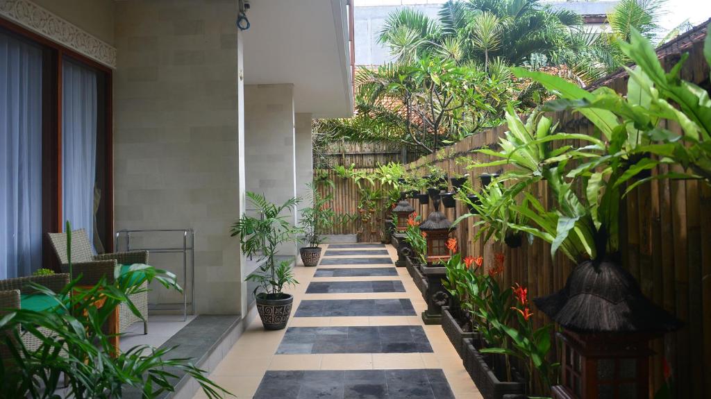 Puri Kesari Guest House