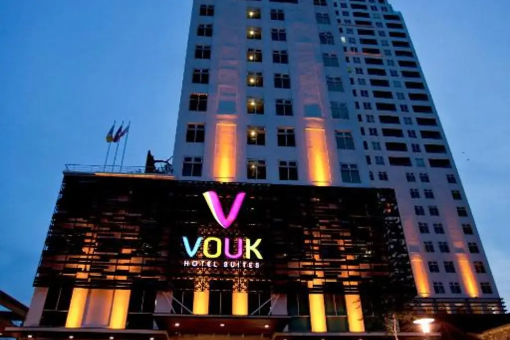 Vouk Hotel & Suites