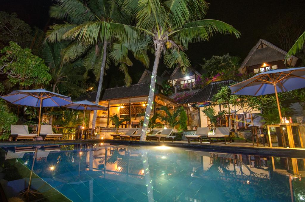 Song Lambung Beach Hut