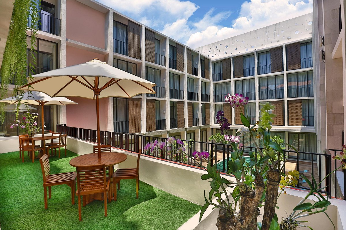 Hotel Terrace At Kuta