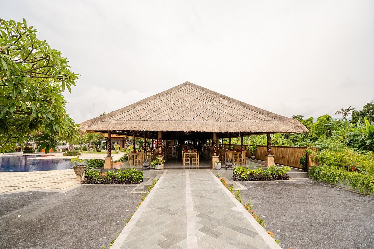 New Kutus Kutus Sunari Beach Resort