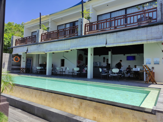 Adiwana Warnakali Resort