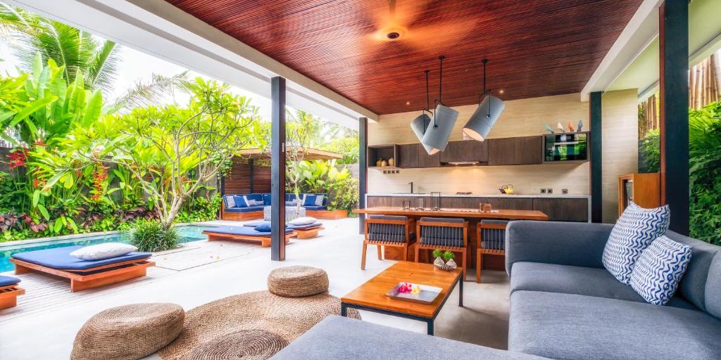 Hotel Komune and Beach Club Bali