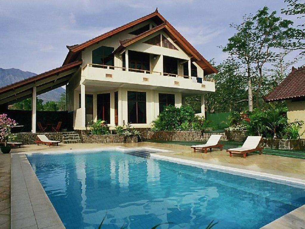 Tulamben Wreck Divers Hotel