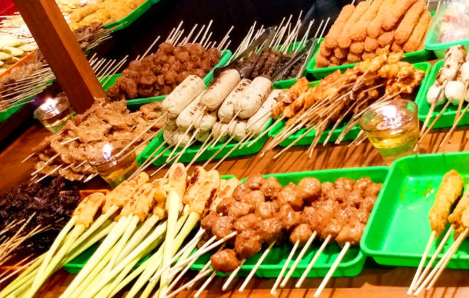 Best Street Food in Indonesia Every Traveler Must Try