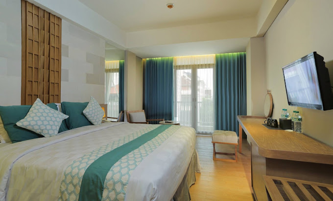 Bedrock Hotel Kuta Bali