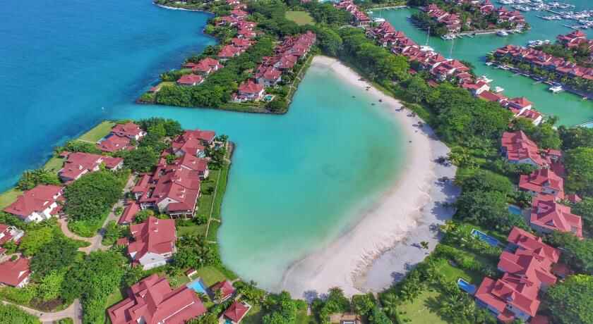 Eden Island Luxury Villa with Private Pool