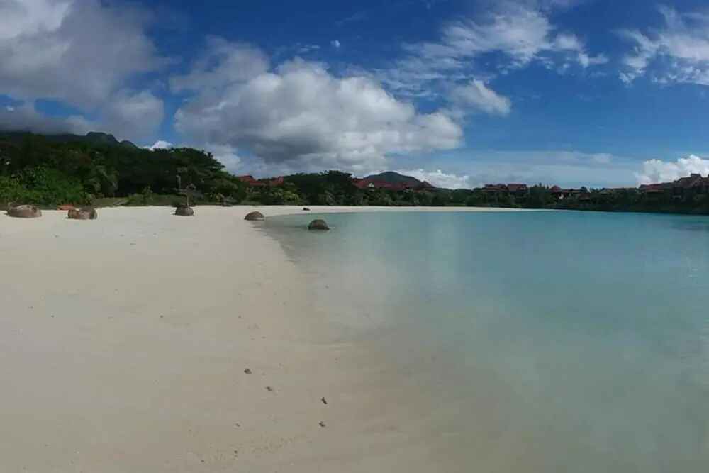 Maison Bigorno by Simply-Seychelles