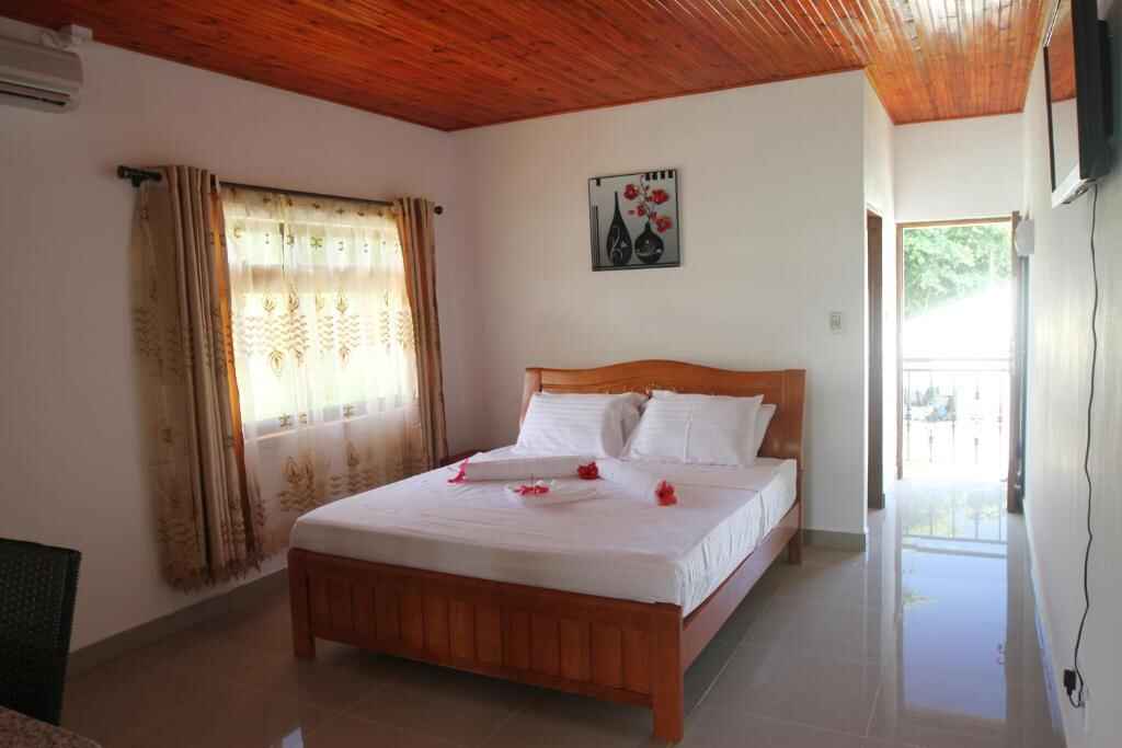 Tourterelle Holiday Home