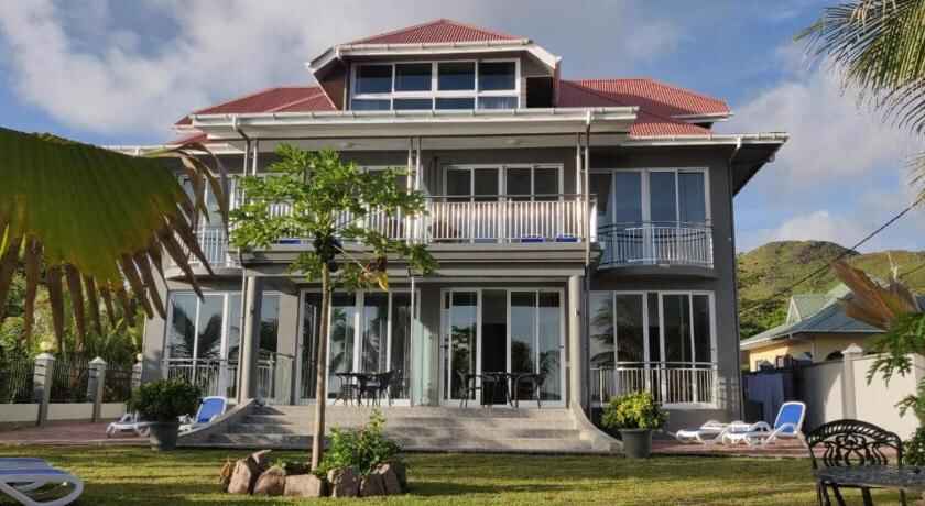 Treasure Island Retreat