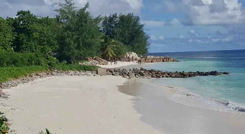 Roche Kerlan Apartments