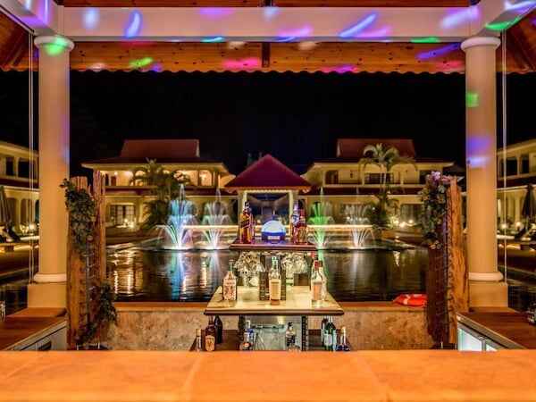 Oasis Hotel Restaurant and Spa