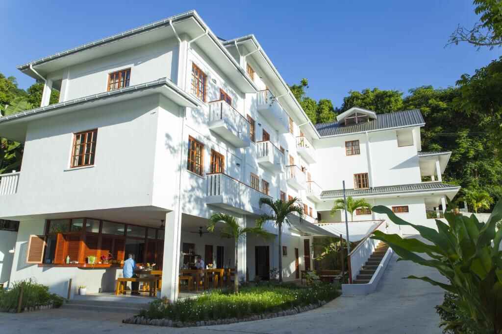 hilltop boutique hotel seychelles