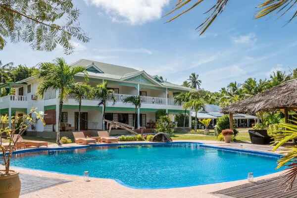 L'Habitation Cerf Island