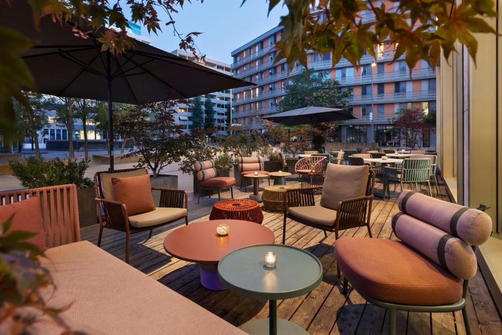 Renaissance Zurich Tower Hotel