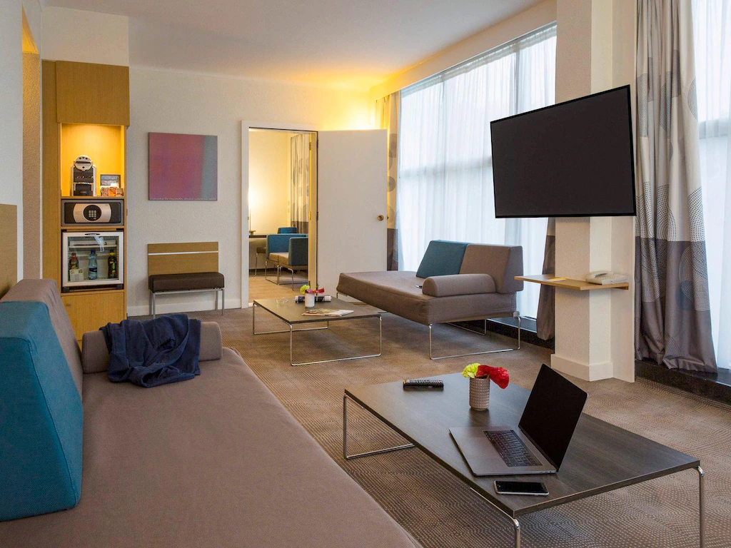 Novotel Geneve Centre Hotel